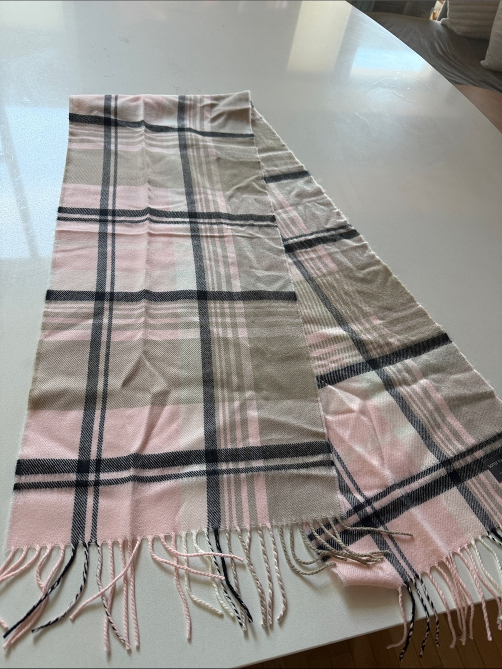 🆕 Softer Than Cashmere D&Y Plaid Fringe Scarf in Pink & Tan, Black